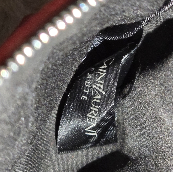 Yves Saint Laurent Cosmetic Bag - Picture 8 of 10